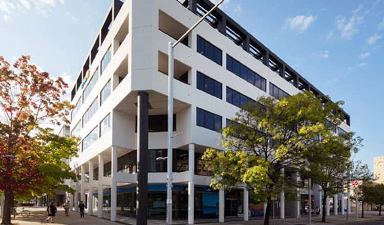 10 Moore St, Canberra