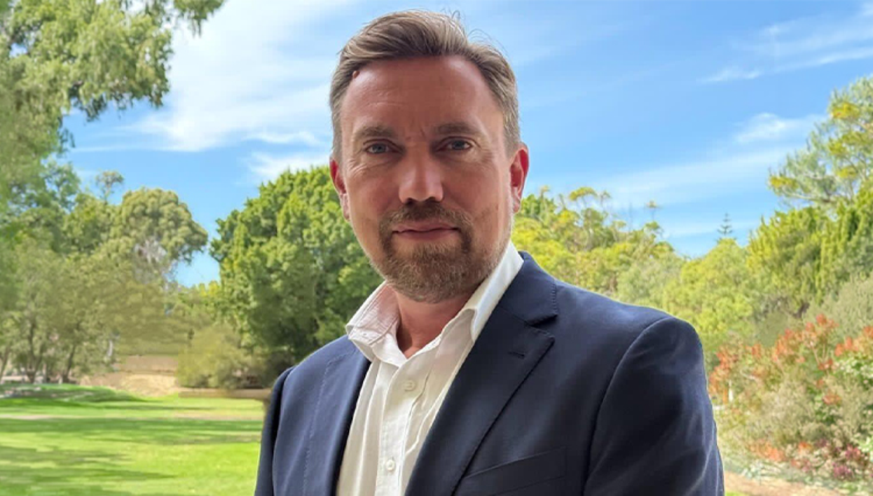 Gordon smith - retail fund manager