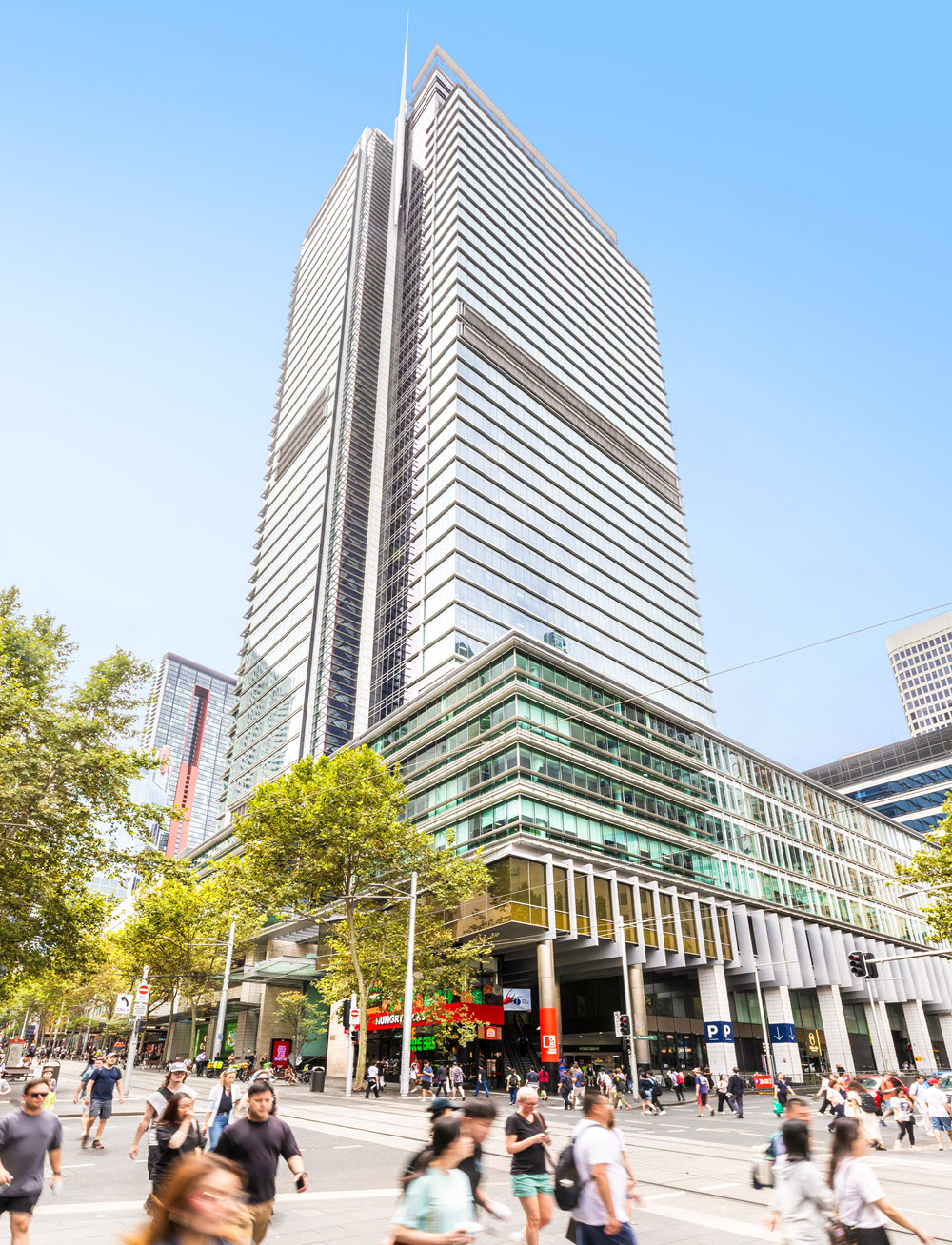 680_George St Sydney from street level